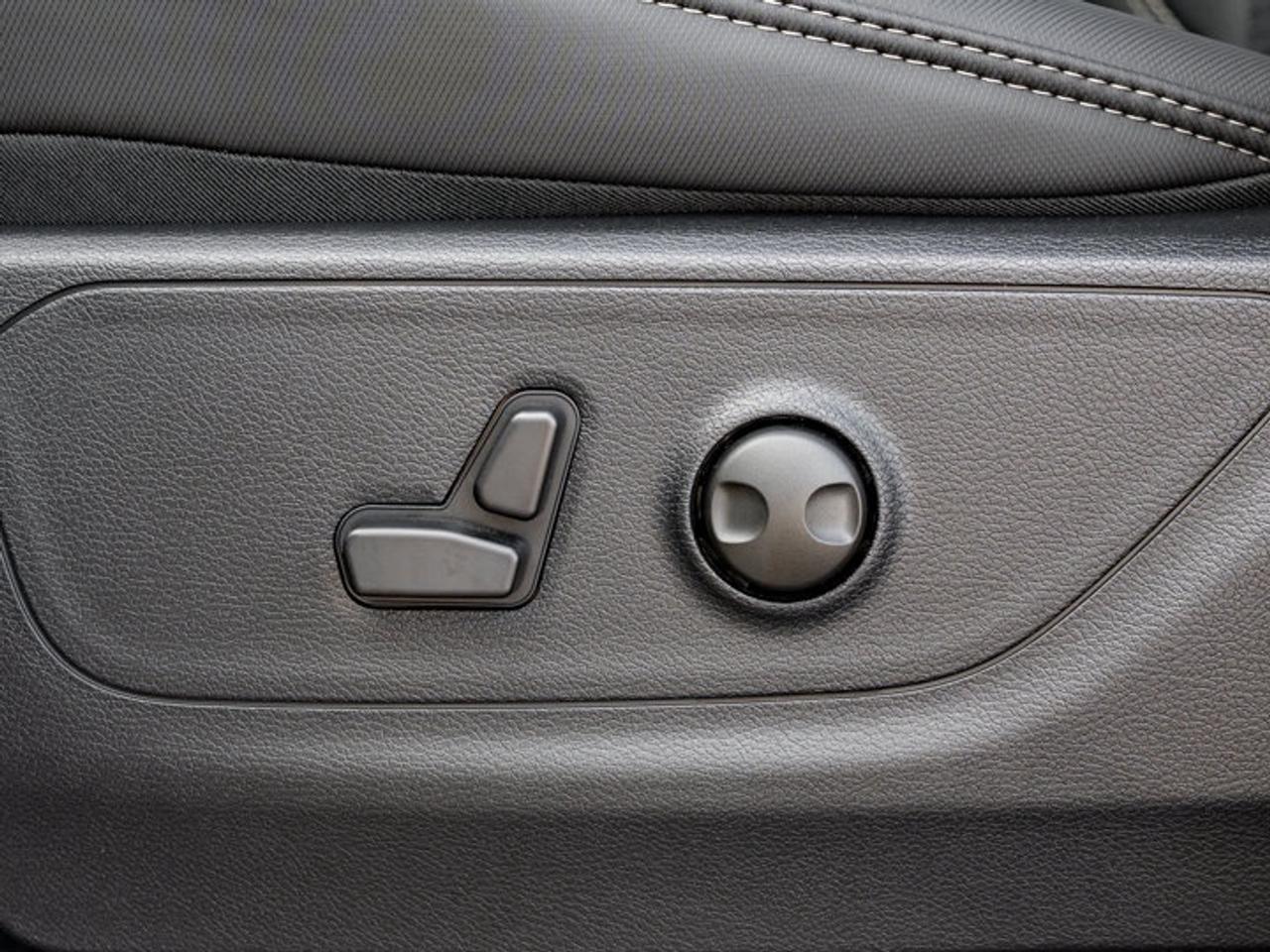 2027 RAM 1500 SPORT Photo