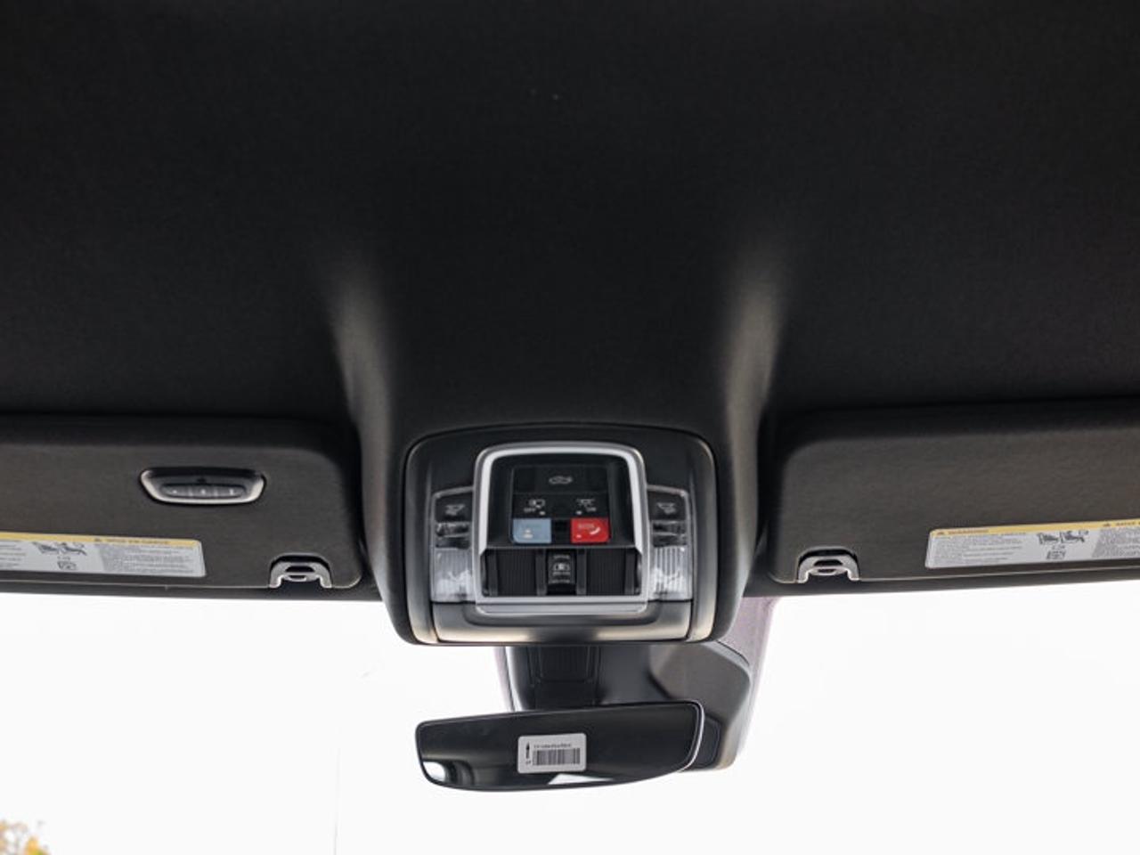 2027 RAM 1500 SPORT Photo