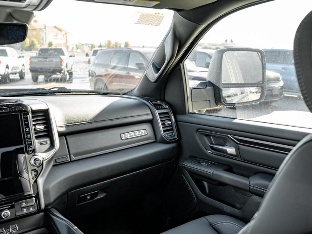 2027 RAM 1500 SPORT Photo