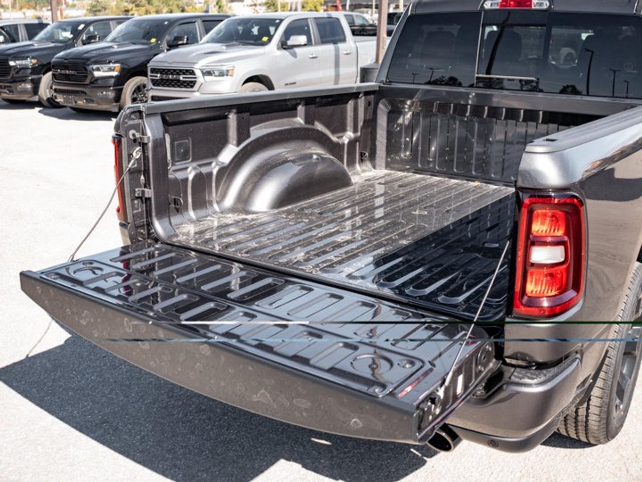 2027 RAM 1500 SPORT Photo