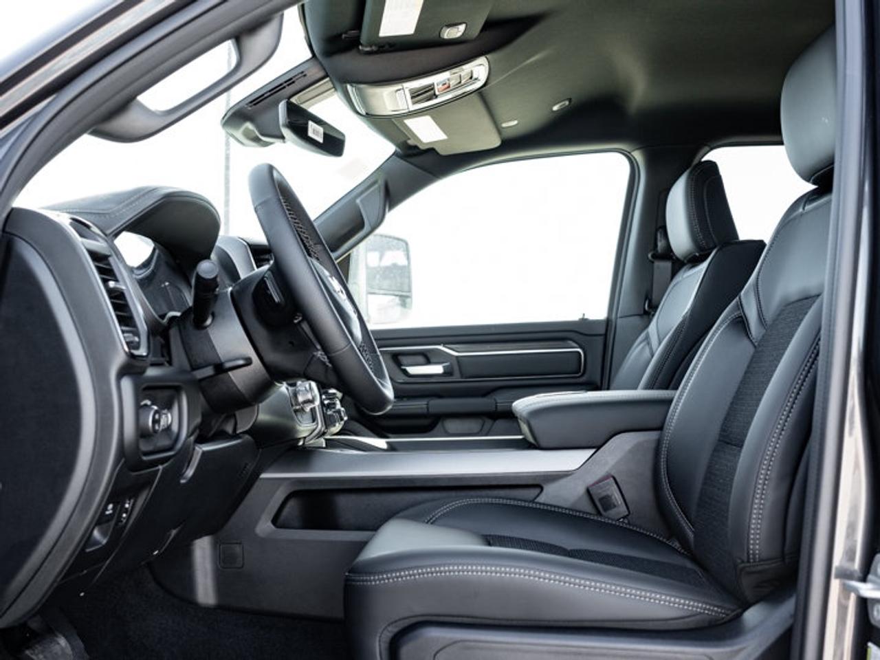2027 RAM 1500 SPORT Photo