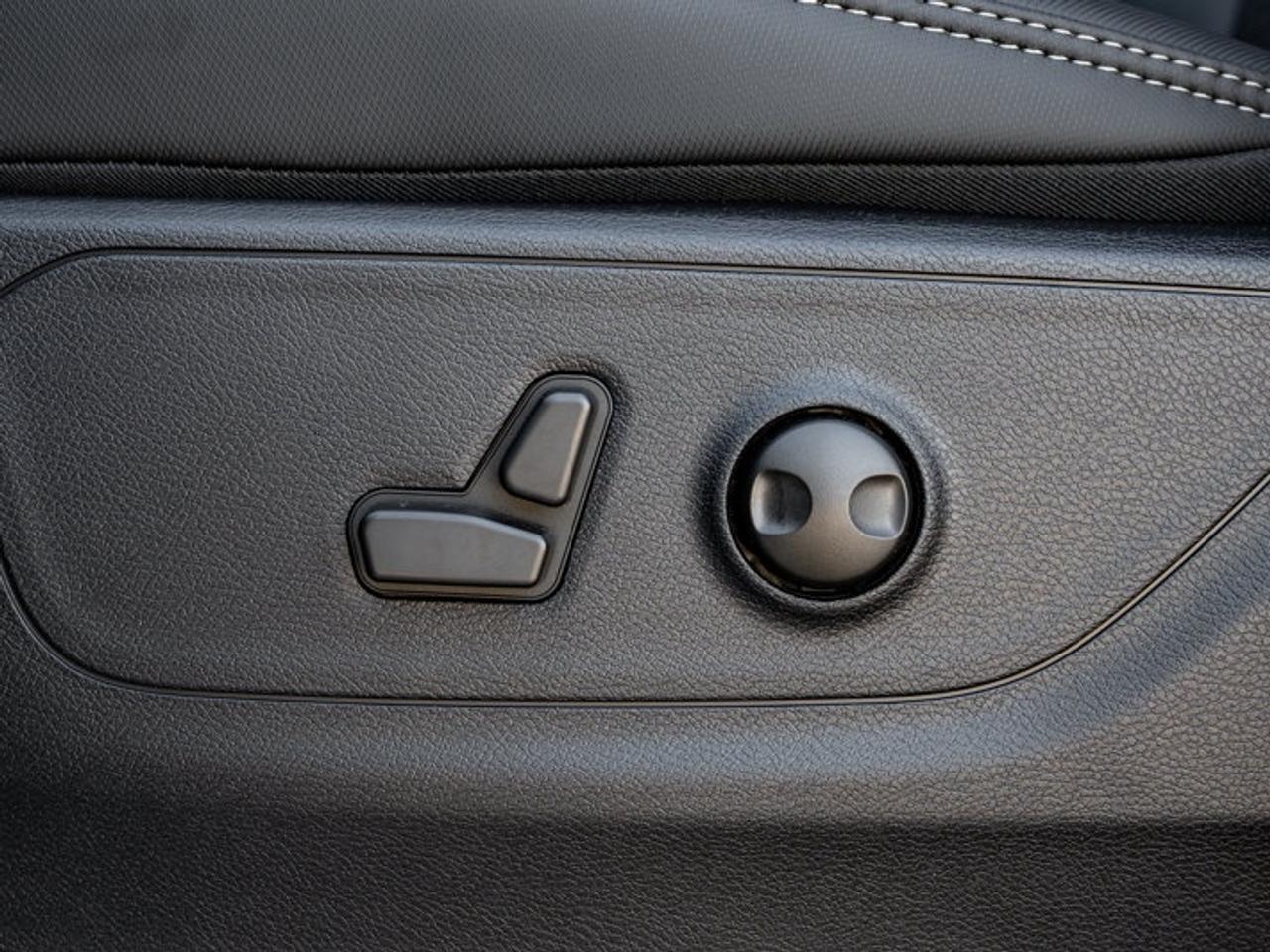 2027 RAM 1500 SPORT Photo