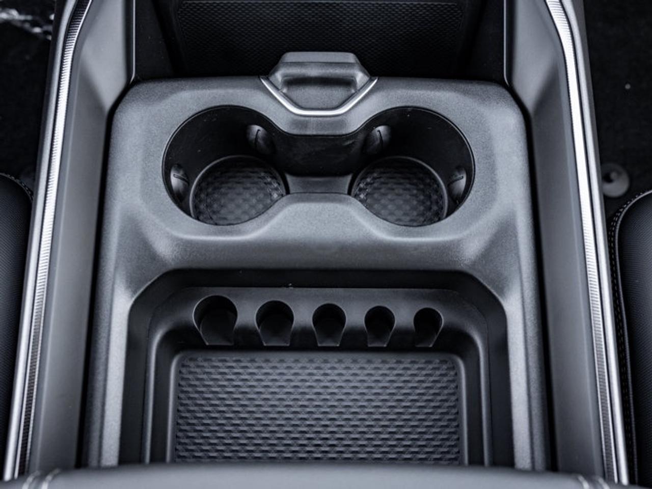 2027 RAM 1500 SPORT Photo