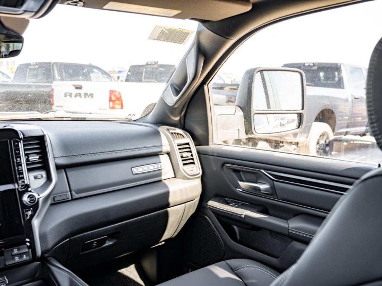 2027 RAM 1500 SPORT Photo