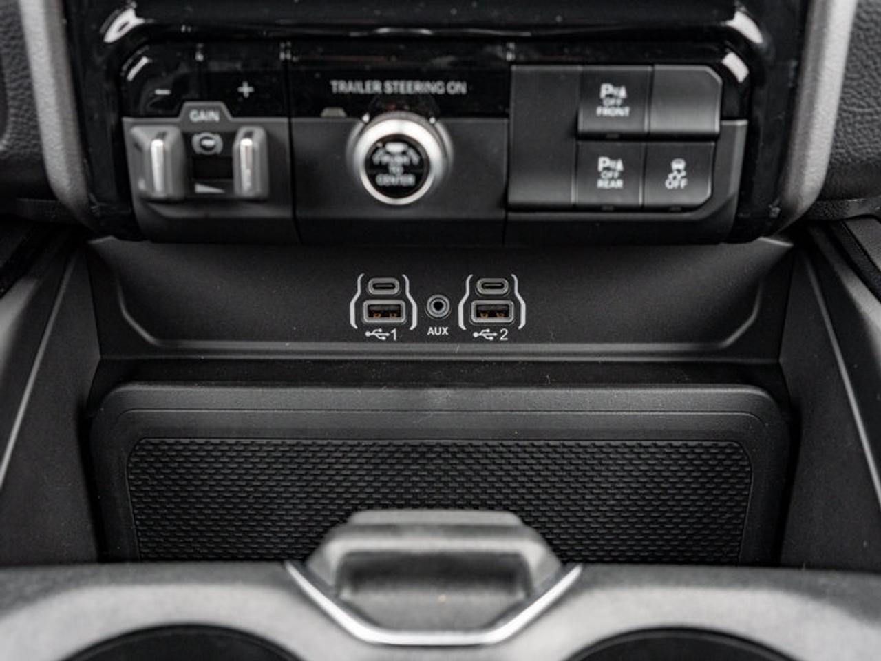 2027 RAM 1500 SPORT Photo