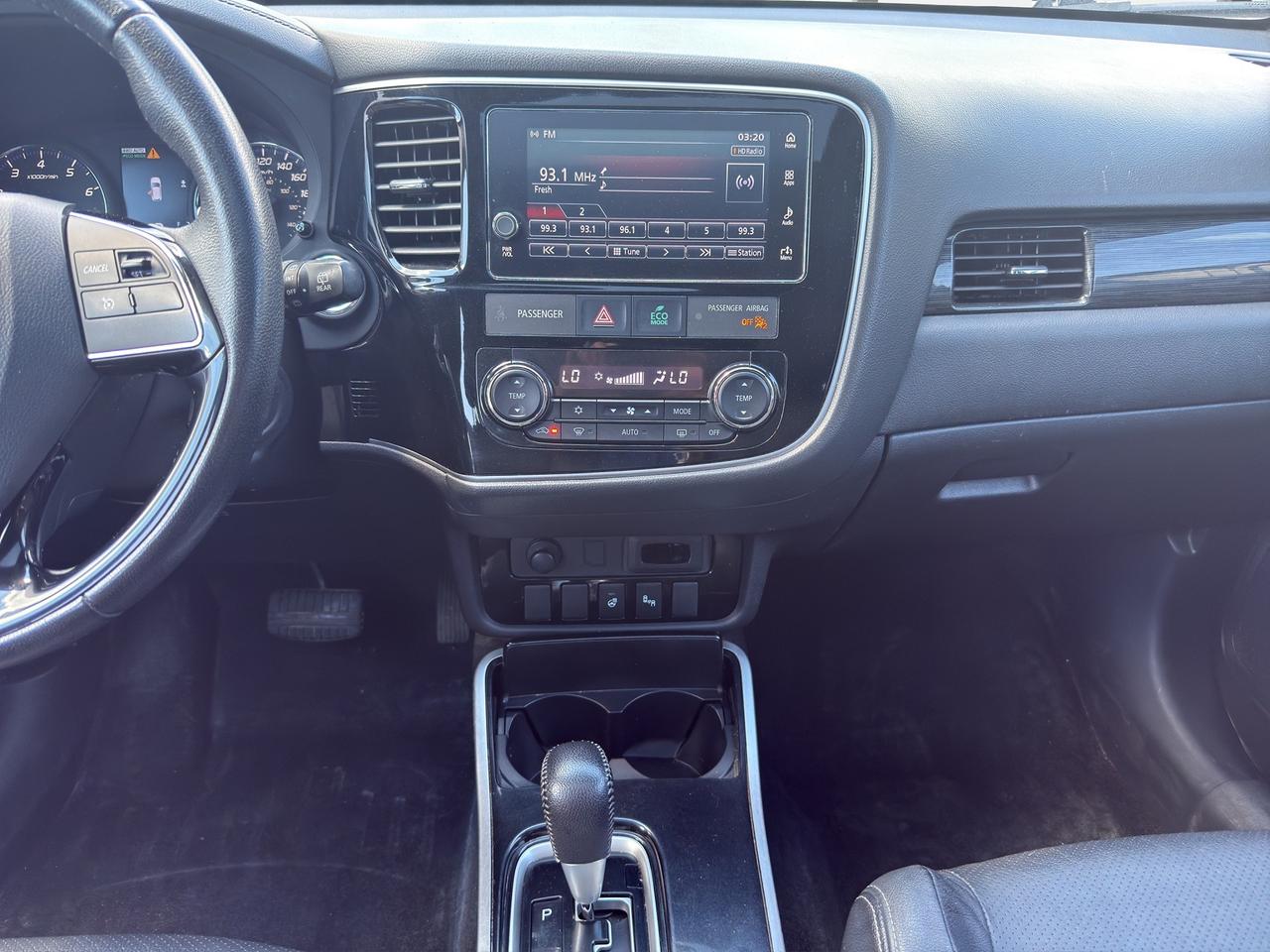 2018 Mitsubishi Outlander SE Anniversary Edition Photo