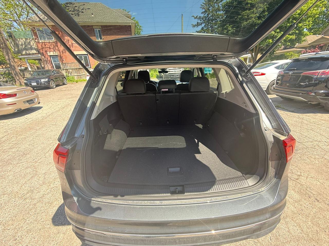 2023 Volkswagen Tiguan COMFORTLINE Photo