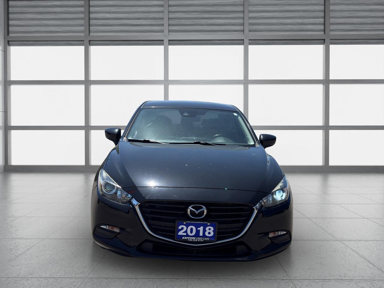 2018 Mazda MAZDA3 GS Photo0