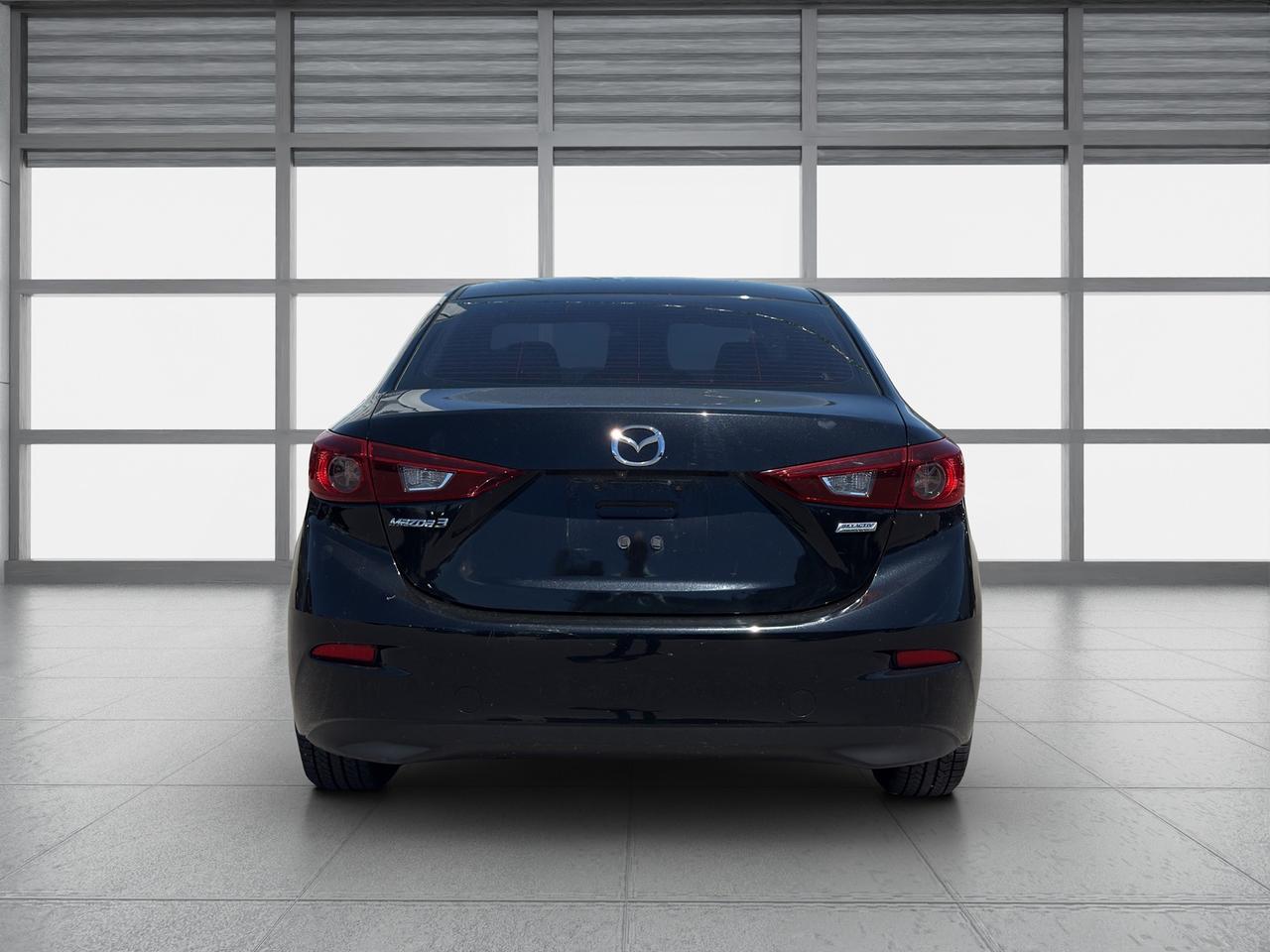 2018 Mazda MAZDA3 GS Photo