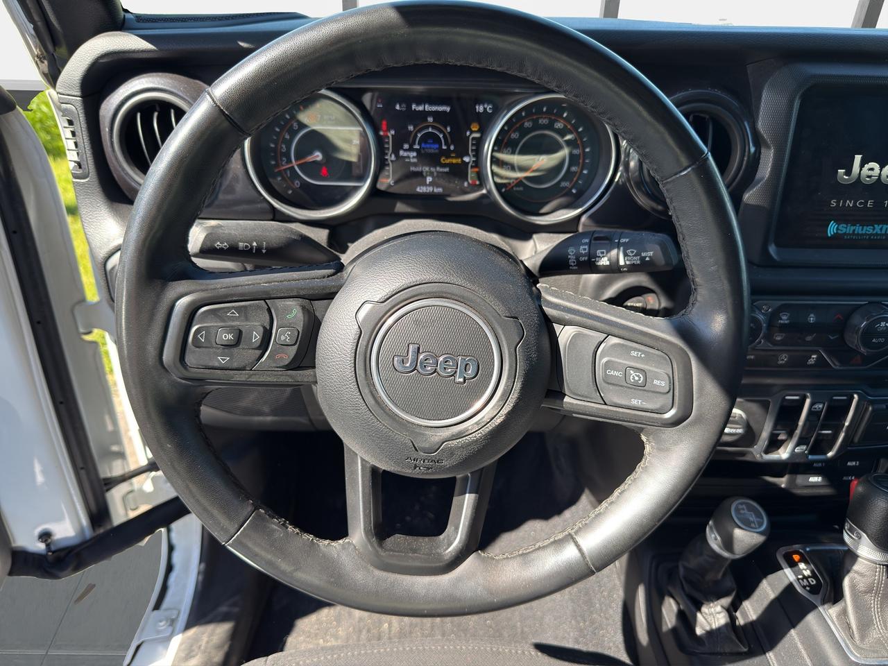 2023 Jeep Wrangler SPORT ALTITUDE 4 DOOR 4X4 Photo