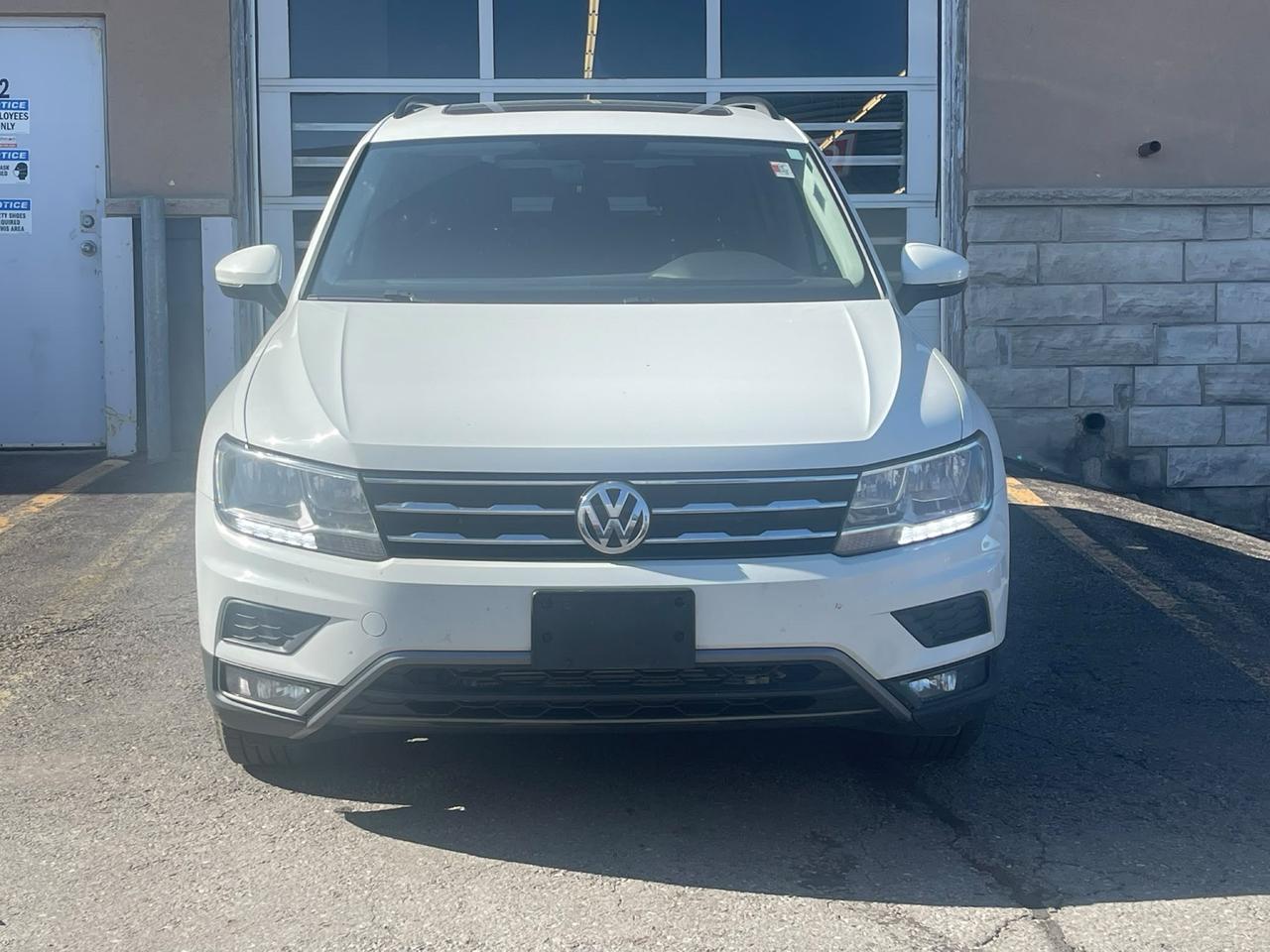 2018 Volkswagen Tiguan Comfortline| CLEAN CARFAX| NO CLAIMS| Photo5