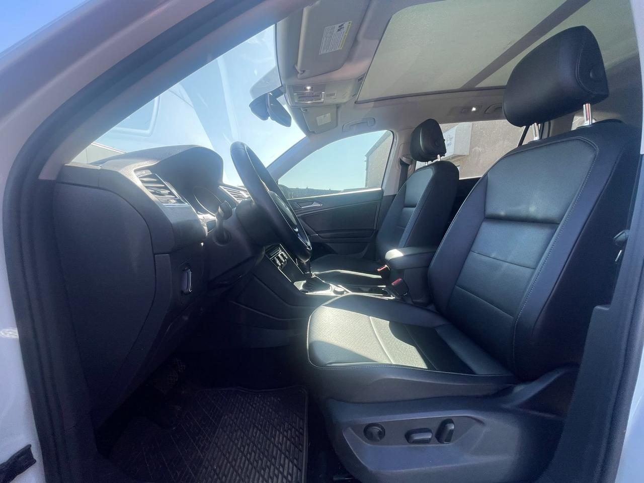 2018 Volkswagen Tiguan Comfortline| CLEAN CARFAX| NO CLAIMS| Photo