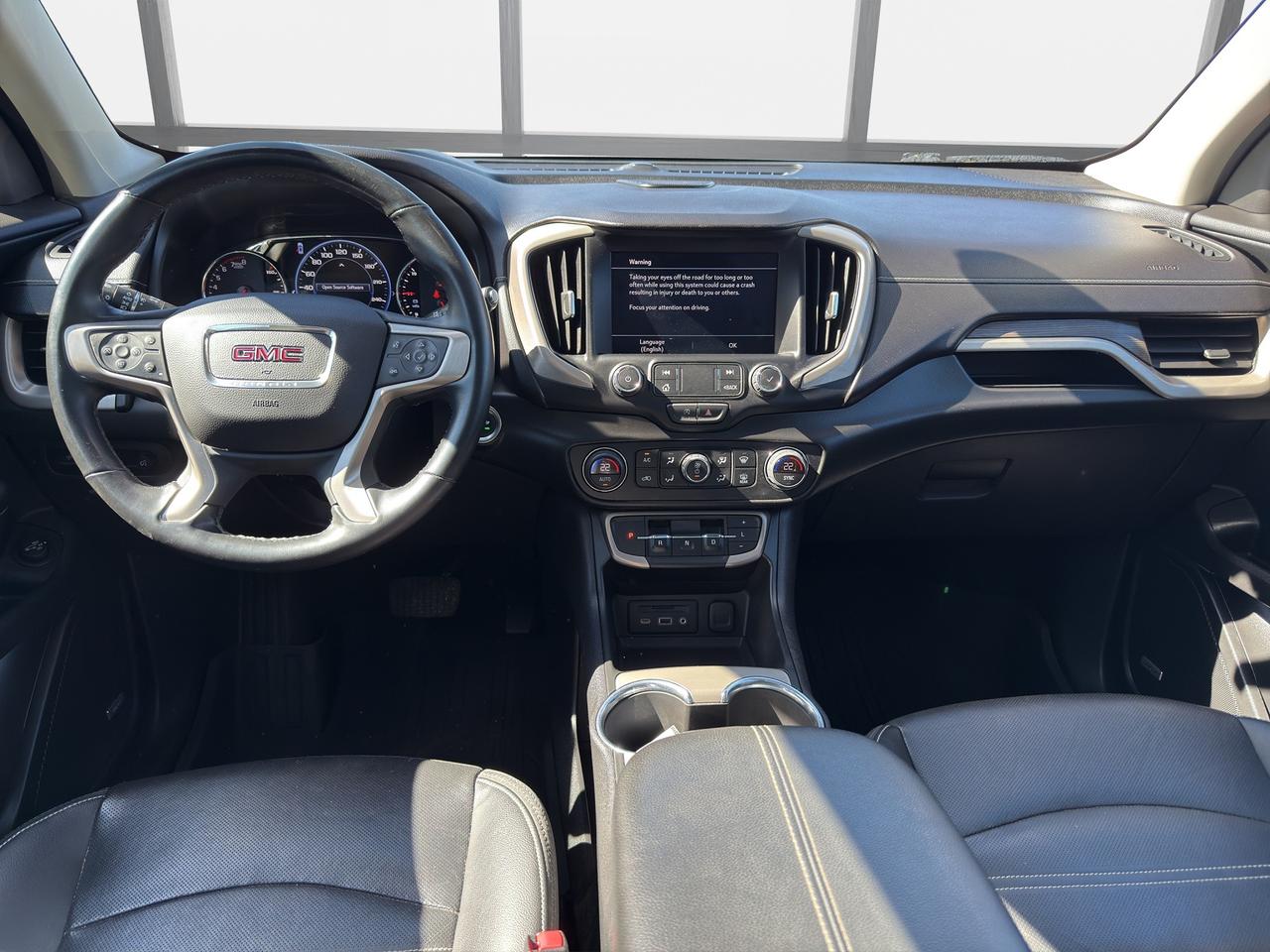 2023 GMC Terrain Awd 4dr Denali Photo