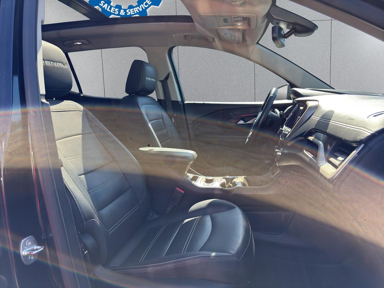 2023 GMC Terrain Awd 4dr Denali Photo