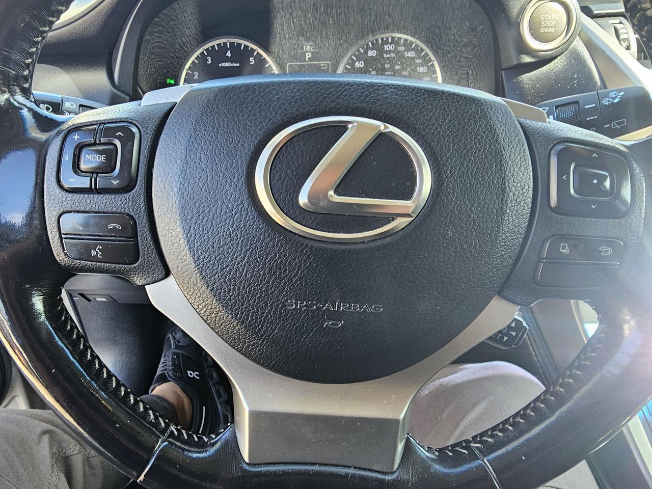 2016 Lexus NX 200t AWD, ACCIDENT FREE, 197KM, 1 YEAR WARRANTY INCL Photo