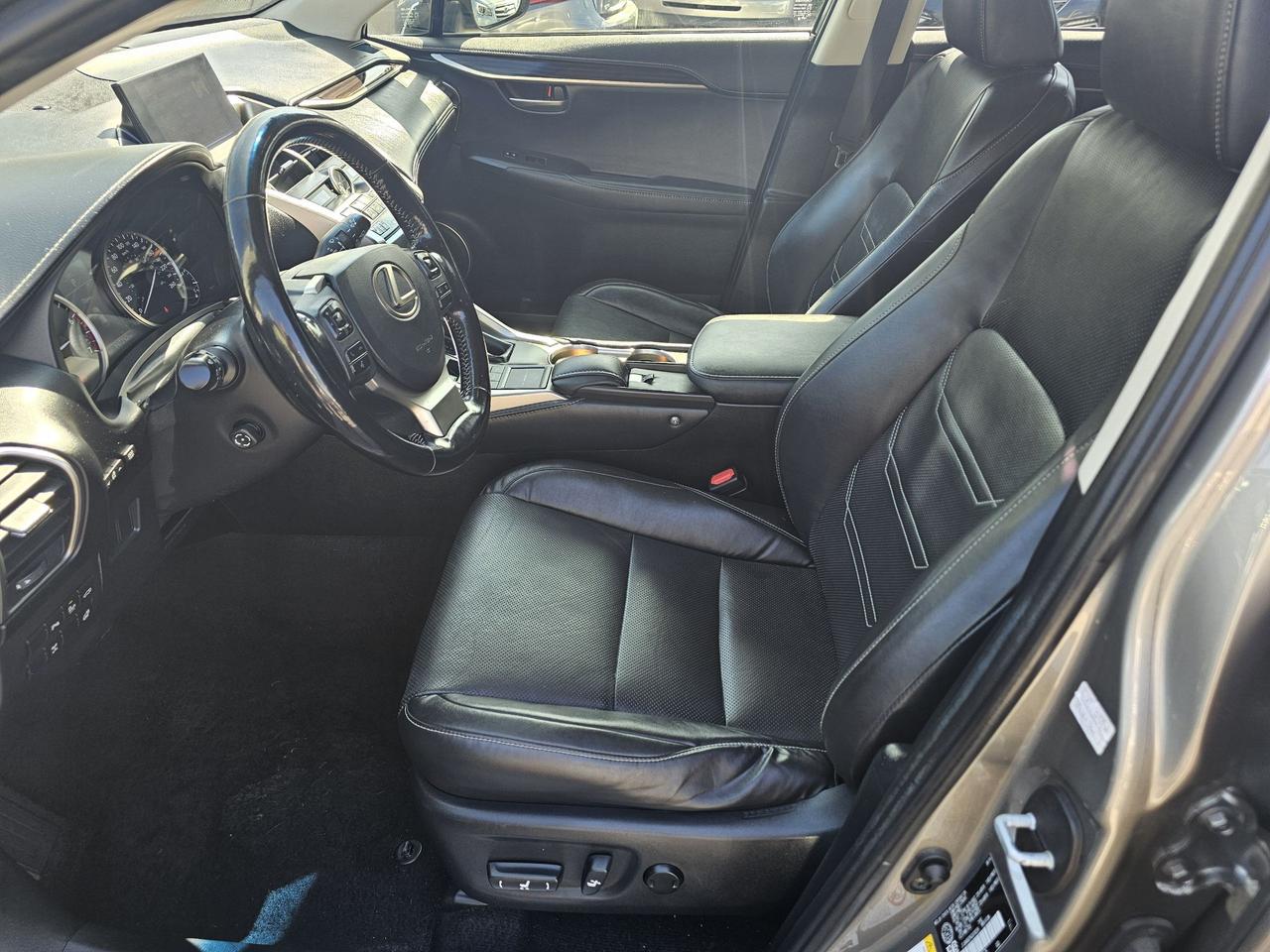 2016 Lexus NX 200t AWD, ACCIDENT FREE, 197KM, 1 YEAR WARRANTY INCL Photo