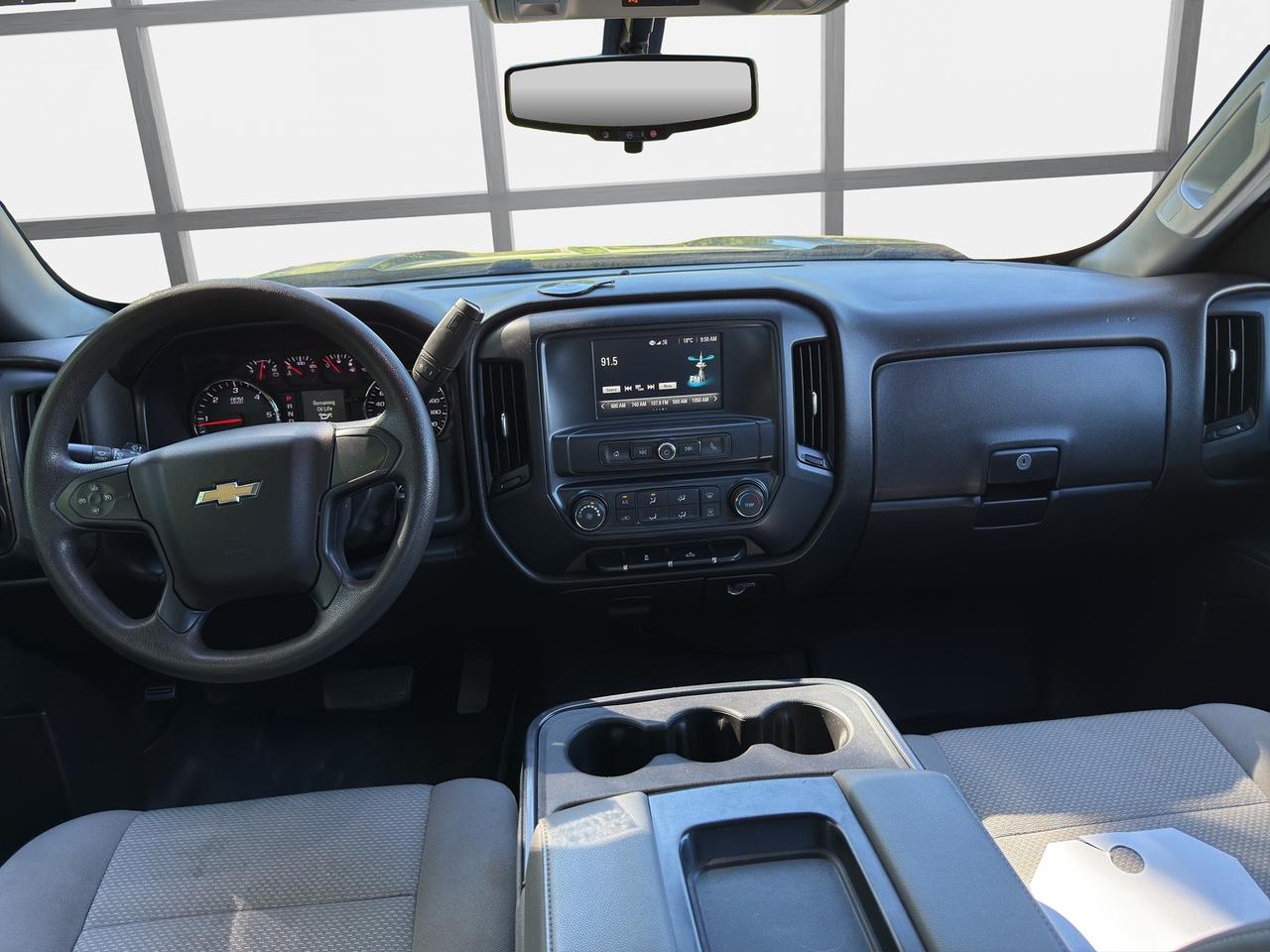 2018 Chevrolet Silverado 1500 4WD DOUBLE CAB 143.5" CUSTOM Photo