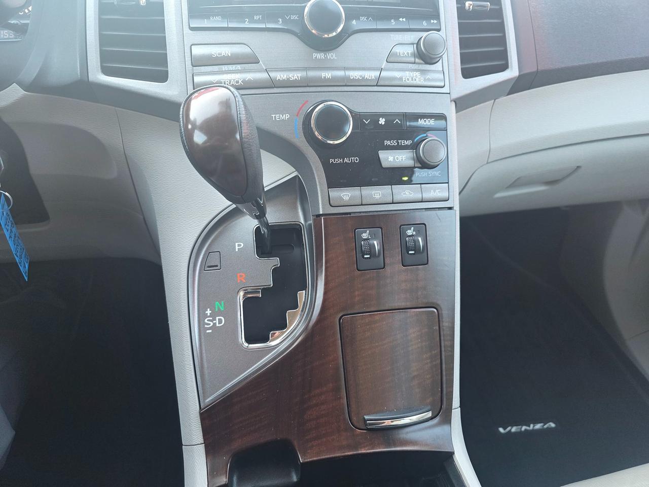 2009 Toyota Venza AWD Photo