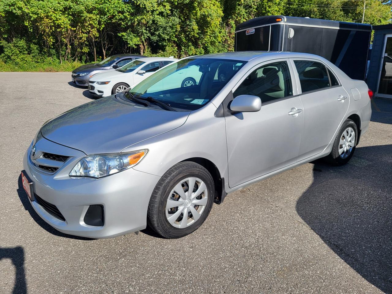 2012 Toyota Corolla CE Photo1