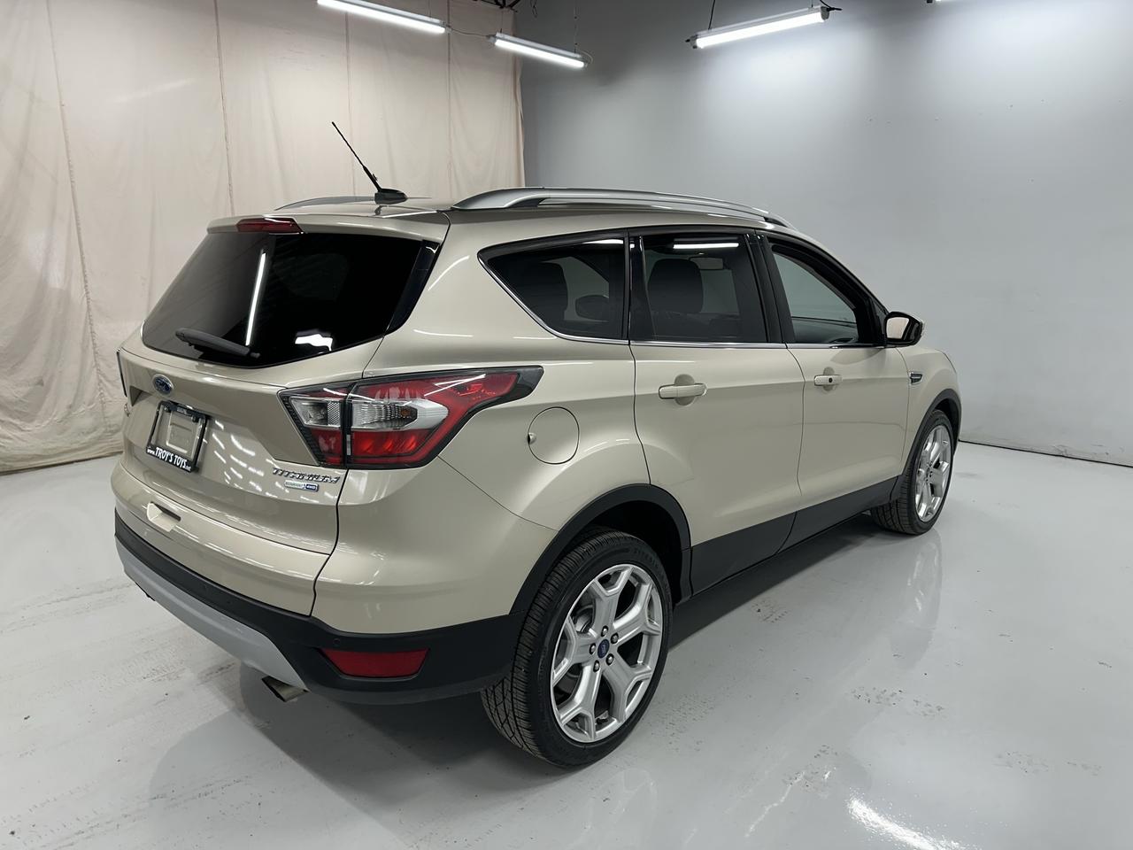 2017 Ford Escape 4WD 4DR TITANIUM Photo7