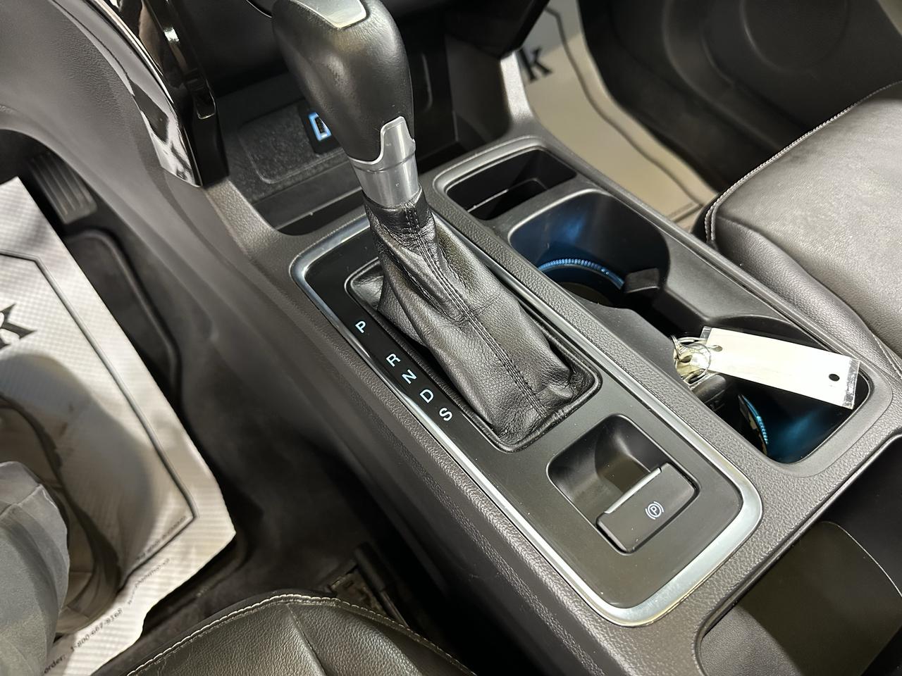 2017 Ford Escape 4WD 4DR TITANIUM Photo39