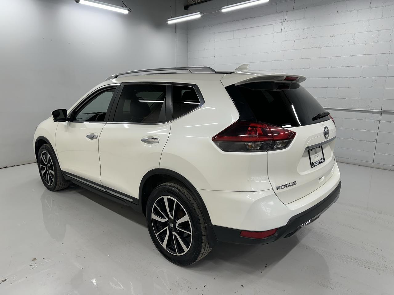 2018 Nissan Rogue AWD SL Photo25