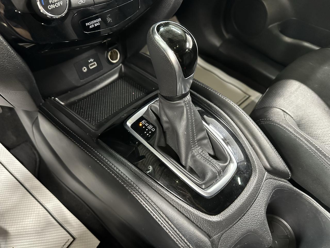 2018 Nissan Rogue AWD SL Photo19