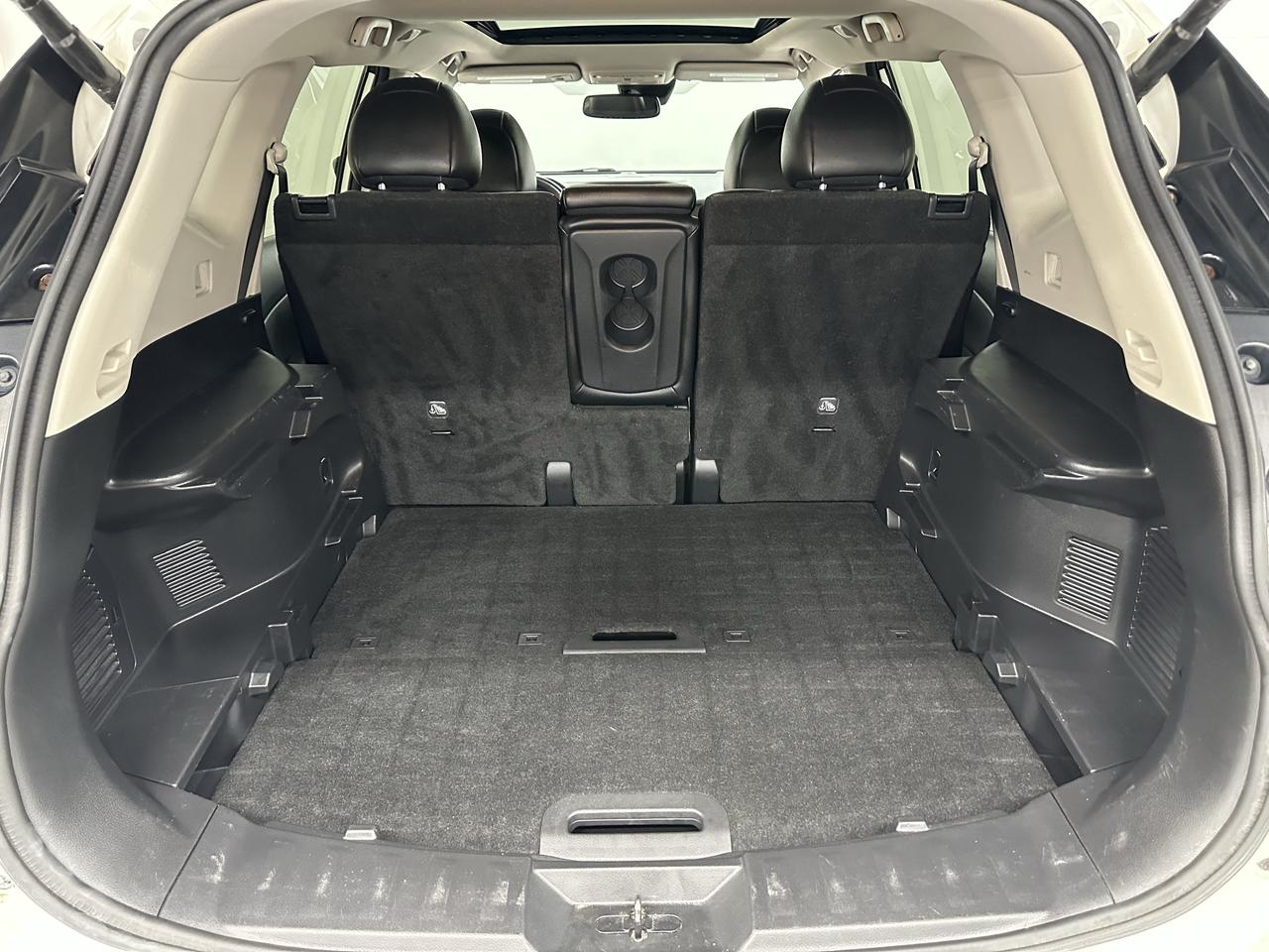 2018 Nissan Rogue AWD SL Photo27