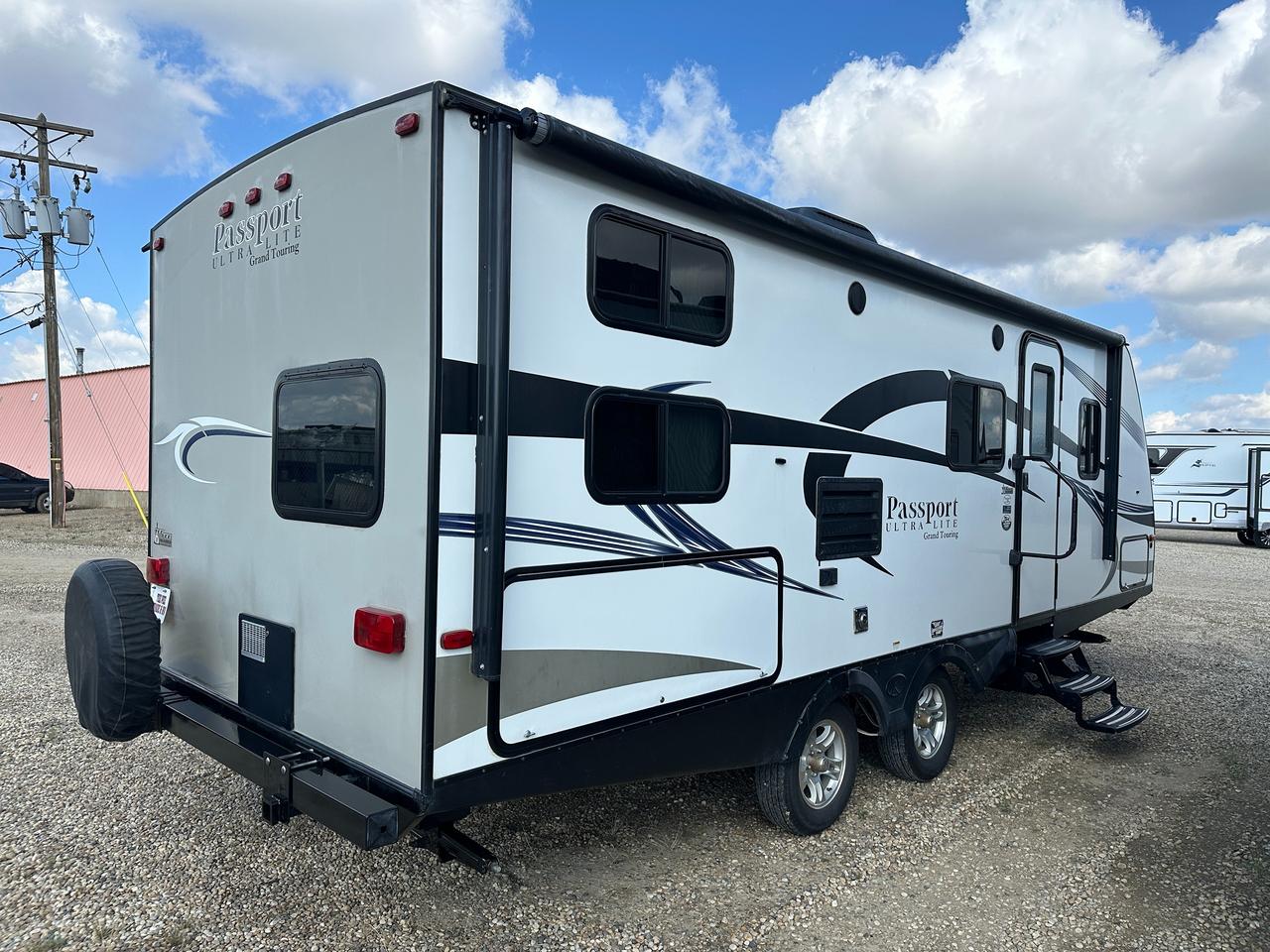 2016 Keystone RV Passport 2400BHWE 