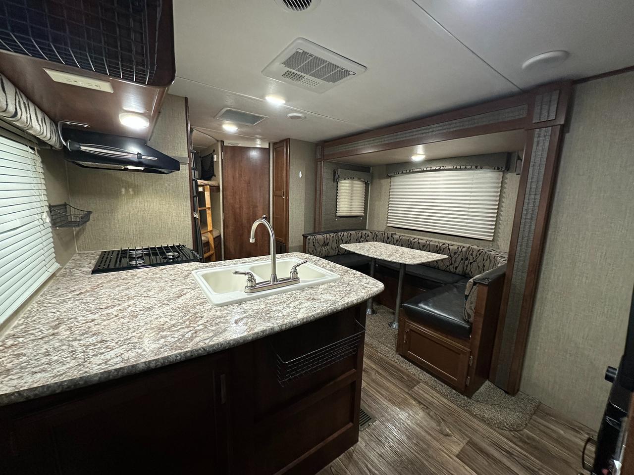 2016 Keystone RV Passport 2400BHWE 