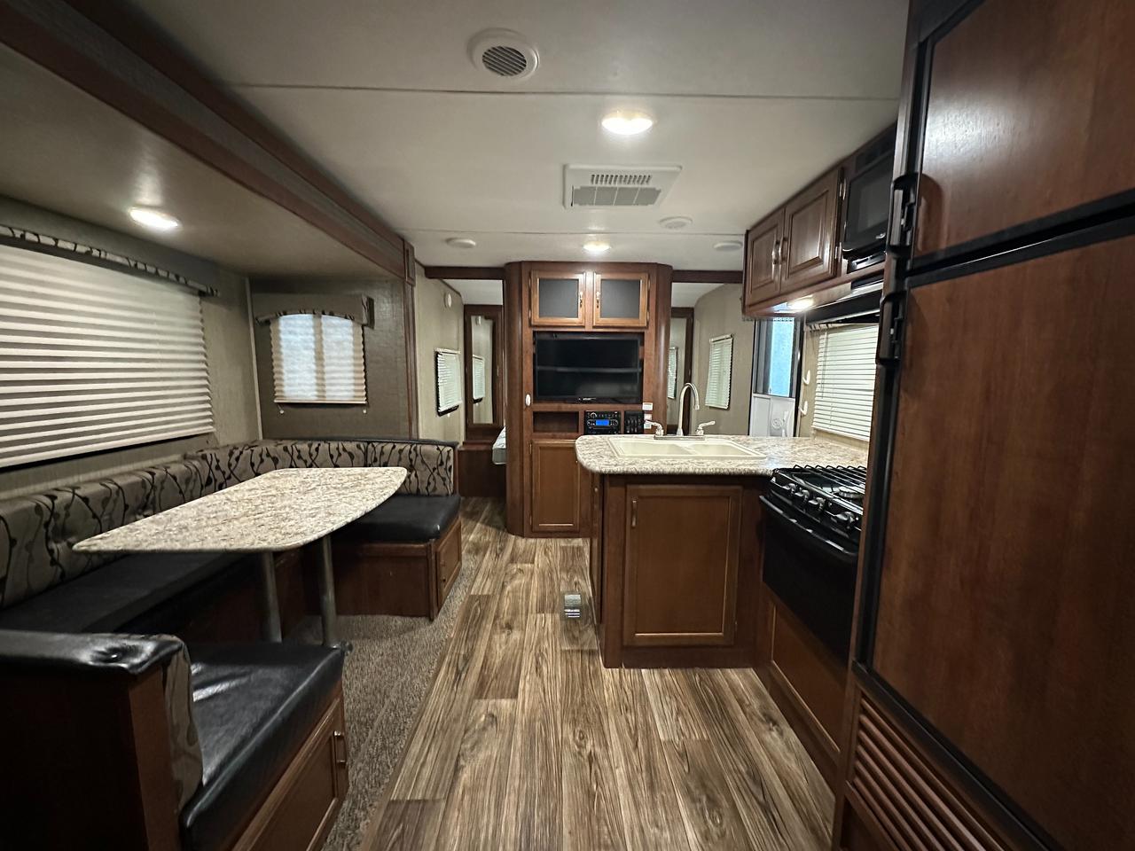 2016 Keystone RV Passport 2400BHWE 