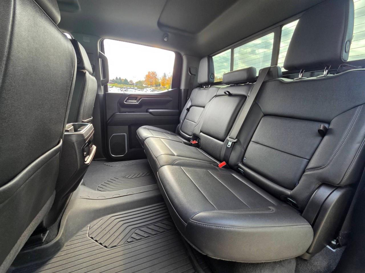 2024 Chevrolet Silverado 1500 Crew Cab Short Box 4-Wheel Drive LT Trail Boss Photo