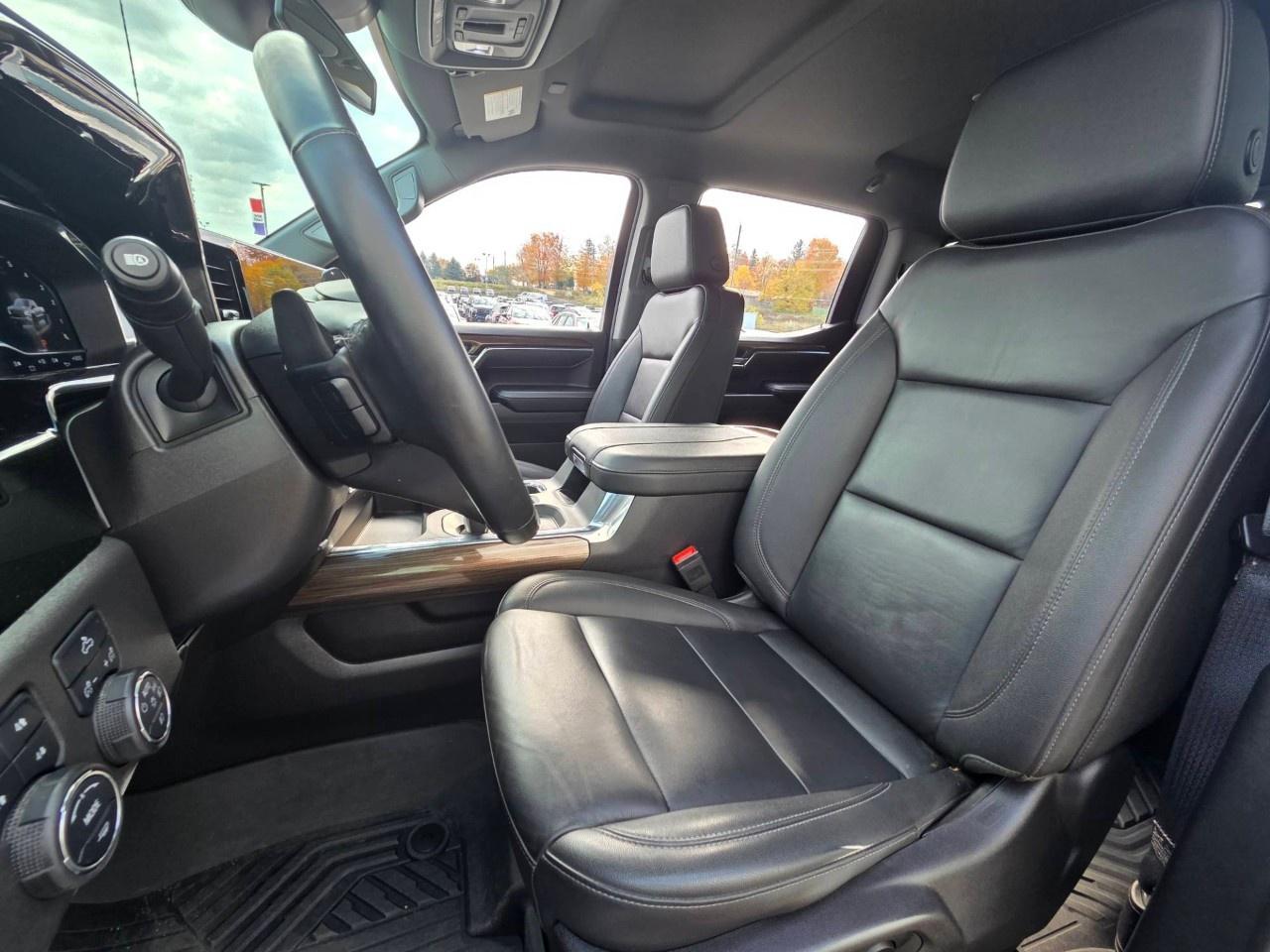 2024 Chevrolet Silverado 1500 Crew Cab Short Box 4-Wheel Drive LT Trail Boss Photo