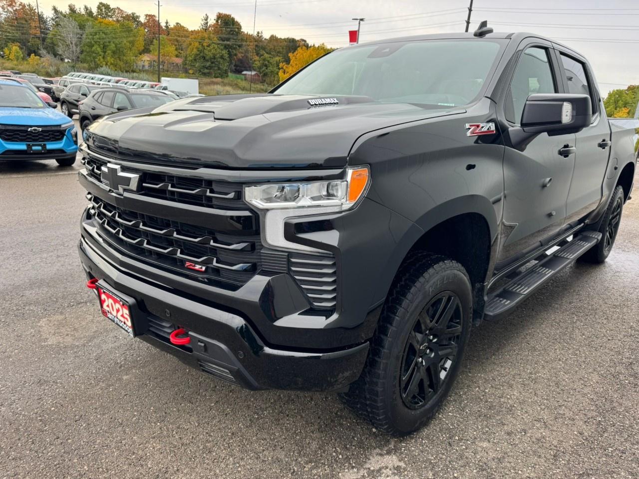 2025 Chevrolet Silverado 1500 Crew Cab Short Box 4-Wheel Drive LT Trail Boss Photo