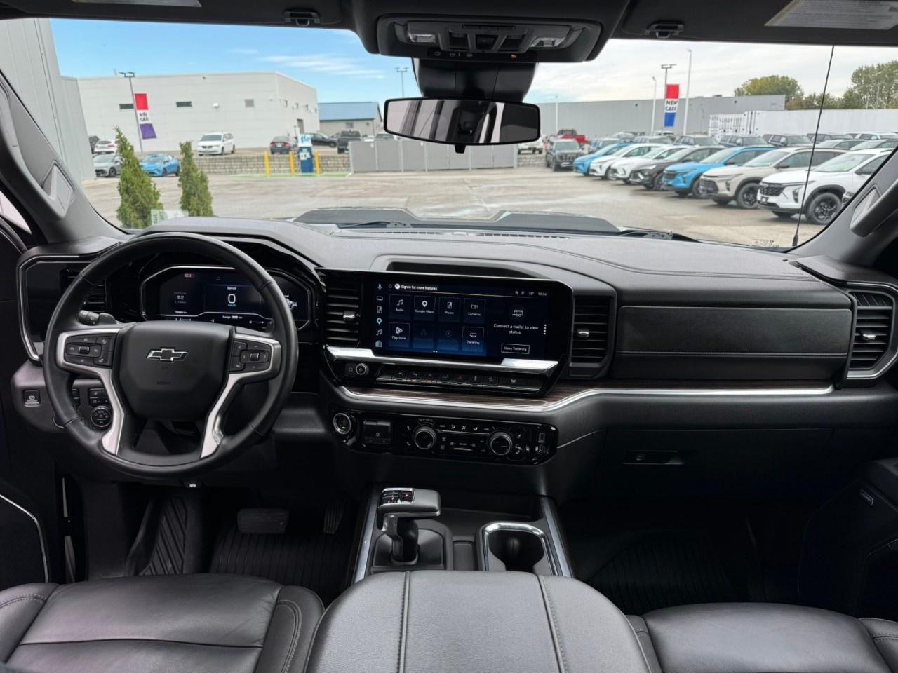 2025 Chevrolet Silverado 1500 Crew Cab Short Box 4-Wheel Drive LT Trail Boss Photo