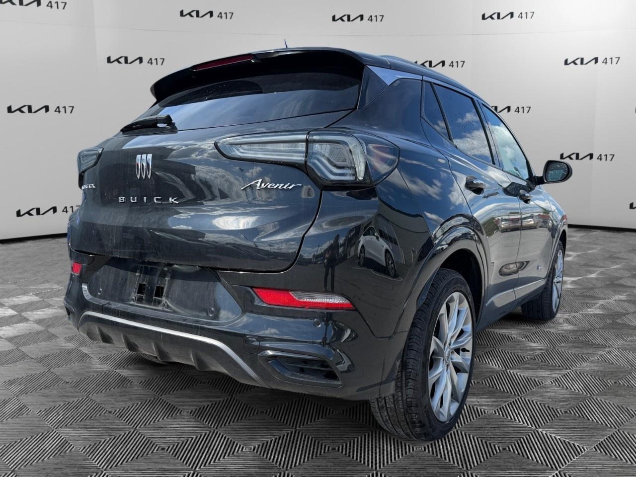 2024 Buick Encore GX Avenir AWD Photo4