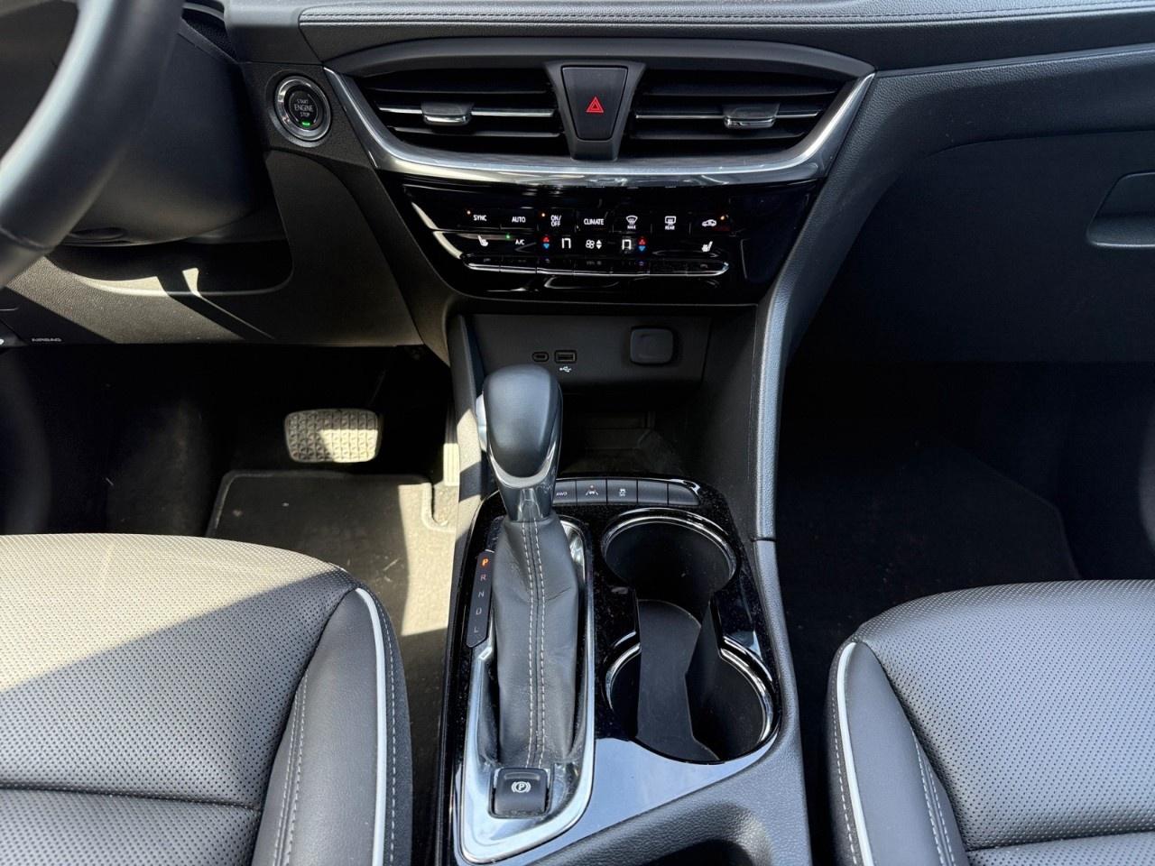 2024 Buick Encore GX Avenir AWD Photo