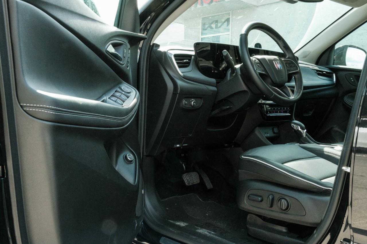 2024 Buick Encore GX Avenir AWD Photo