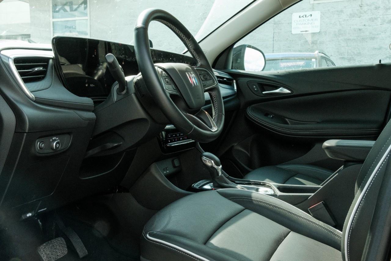 2024 Buick Encore GX Avenir AWD Photo