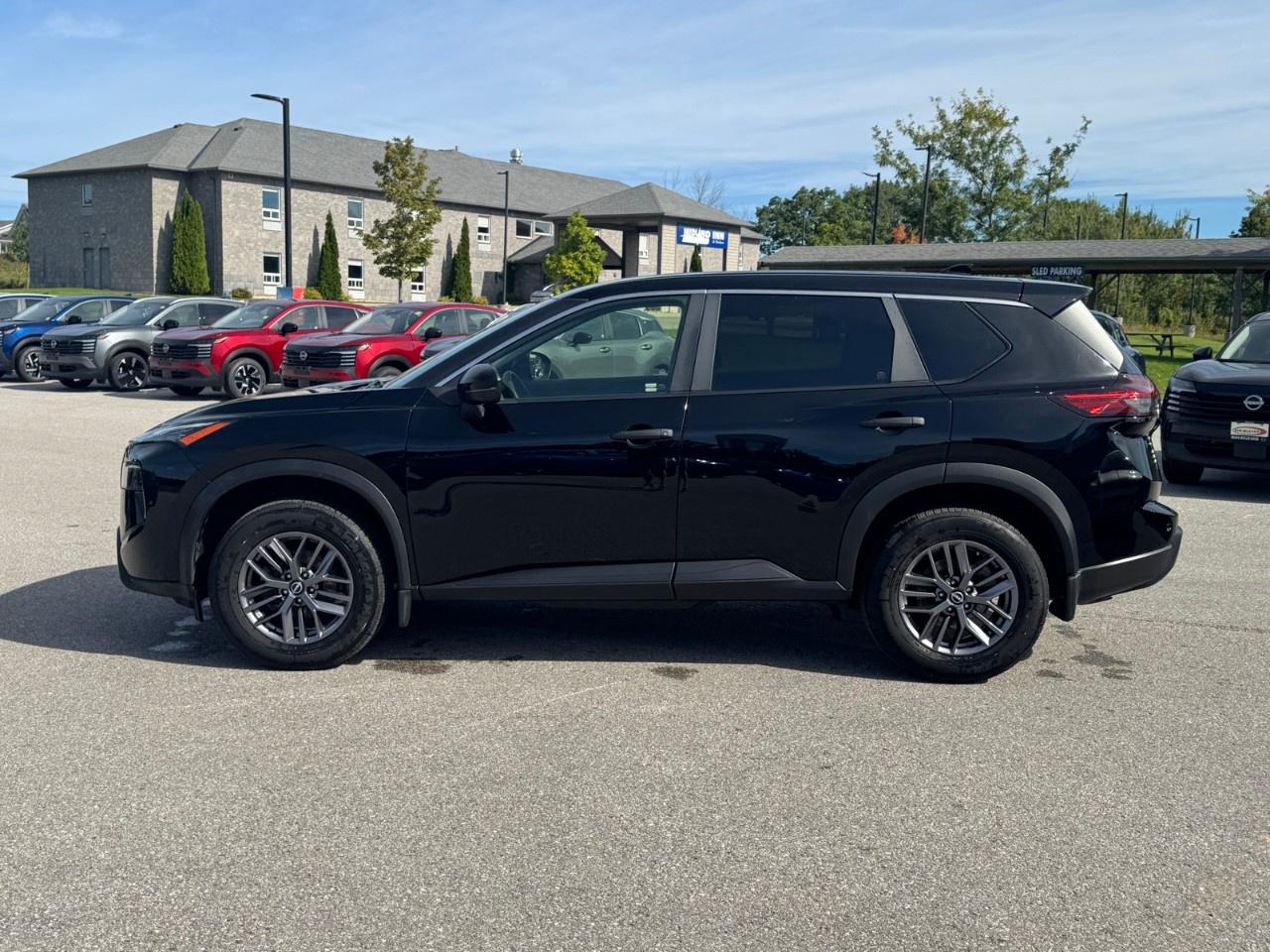 2024 Nissan Rogue AWD S Photo