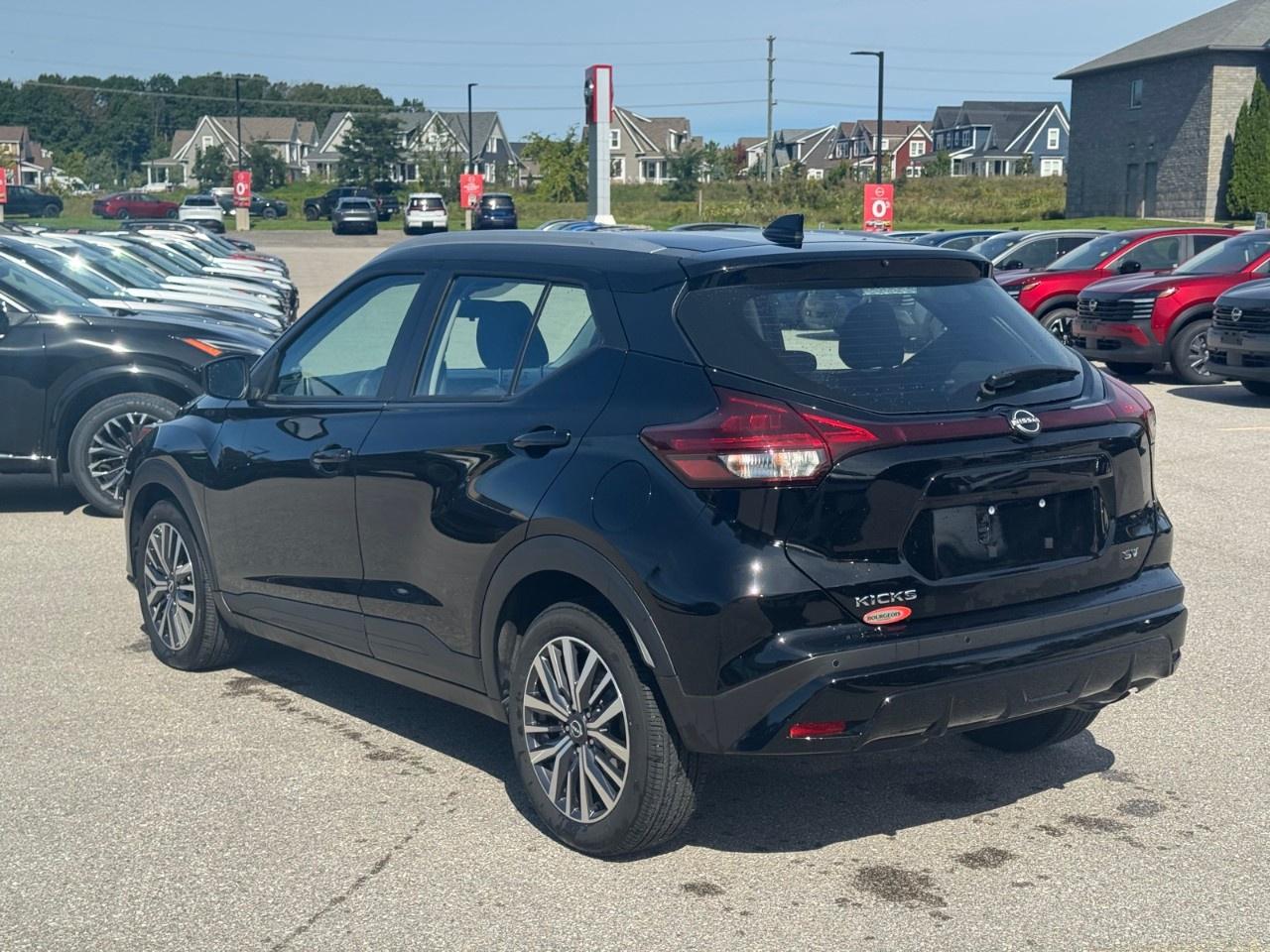 2024 Nissan Kicks SV FWD Photo