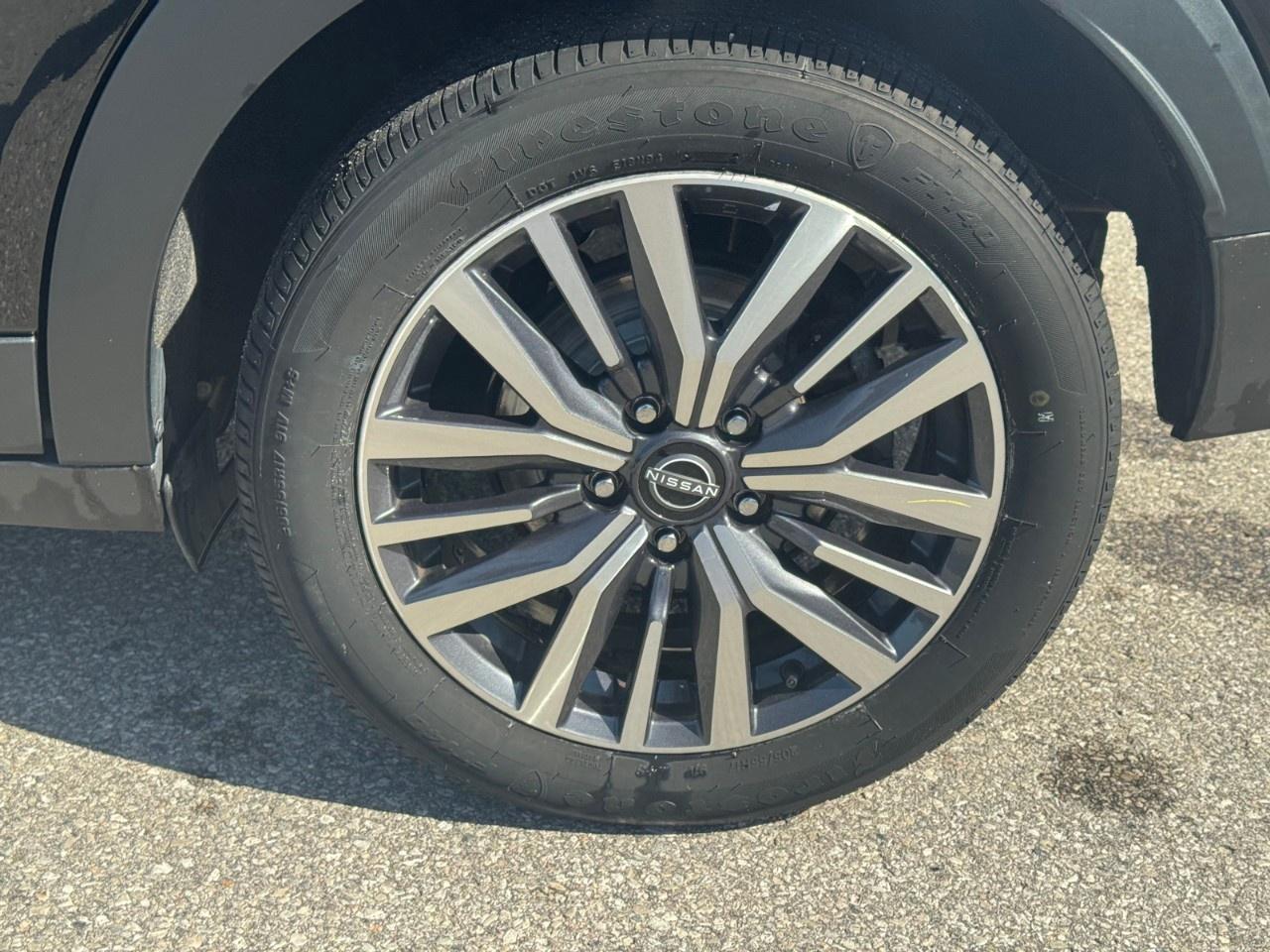2024 Nissan Kicks SV FWD Photo