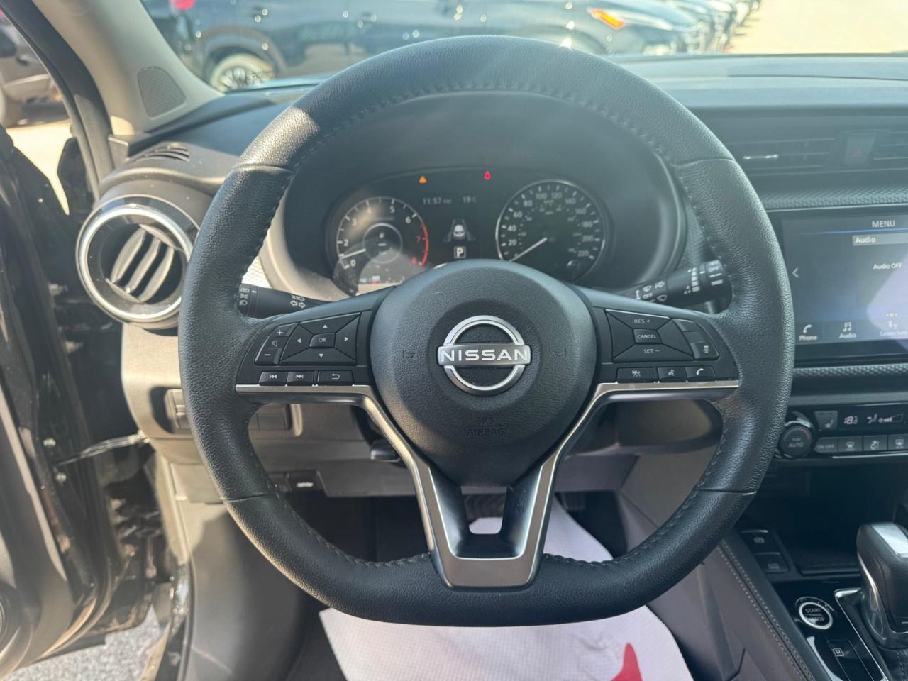 2024 Nissan Kicks SV FWD Photo