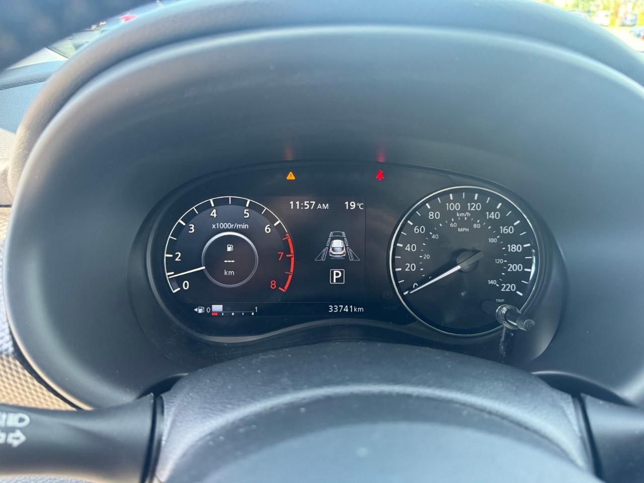 2024 Nissan Kicks SV FWD Photo