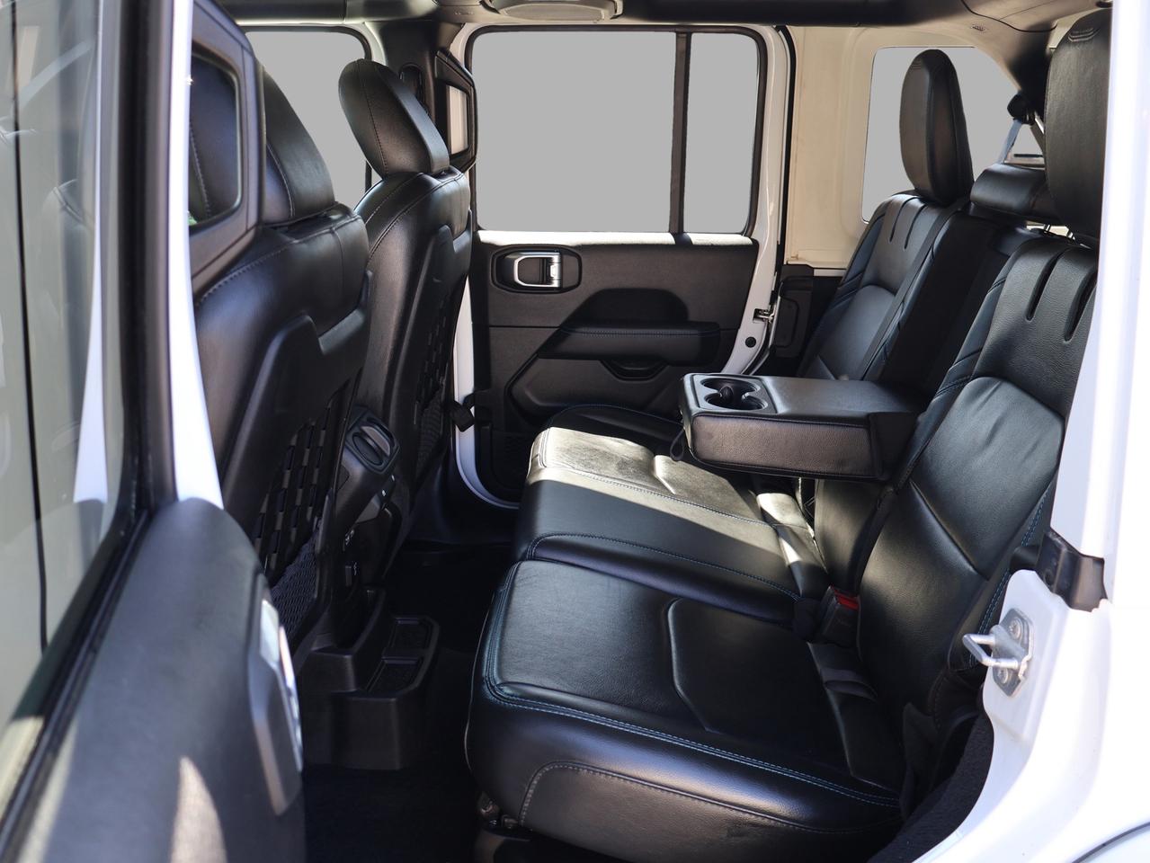 2022 Jeep Wrangler HYBRID UNLIMITED RUBICON 4XE *ACCIDENT FREE*1 OWNER*SERVICE RECORDS* CAMERA NAV BLUETOOTH LEATHER HEATED SEATS CRUISE ALLOYS Photo