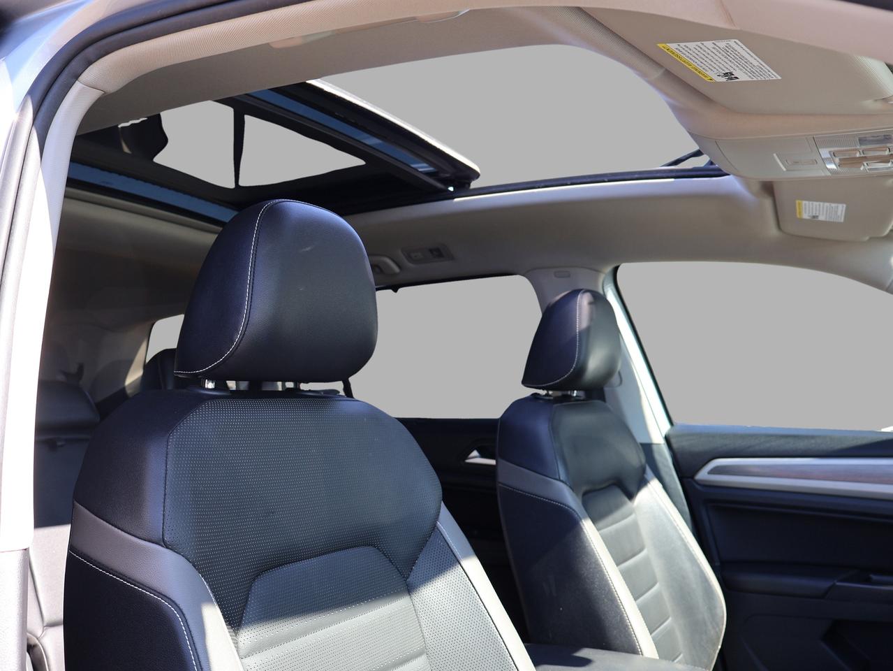 2021 Volkswagen Atlas V6 HIGHLINE 4MOTION *7 SEATES* CAMERA BLUETOOTH LEATHER HEATED SEATS PANO ROOF CRUISE ALLOYS Photo