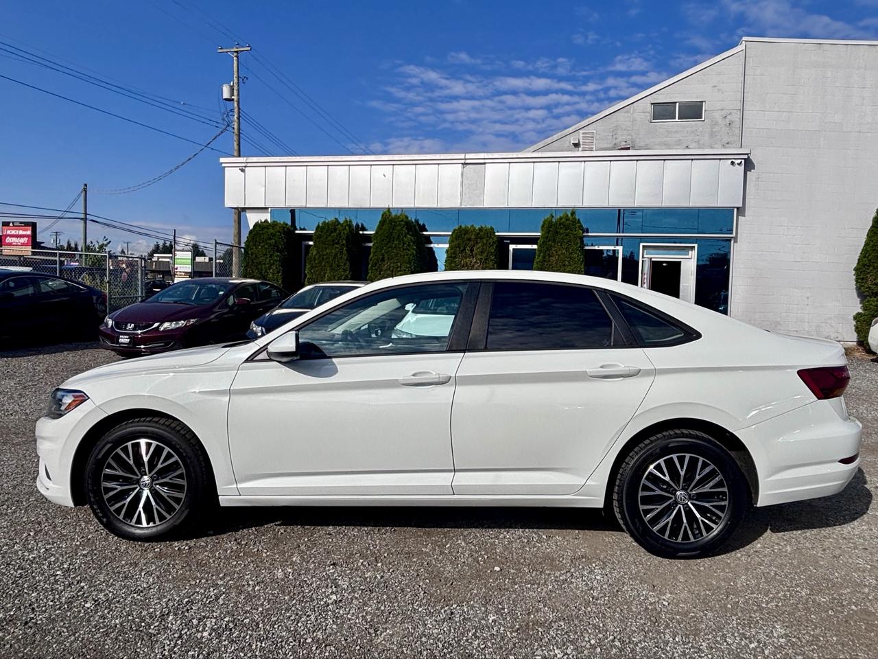 2019 Volkswagen Jetta FINANCING AVAILABLE Photo8