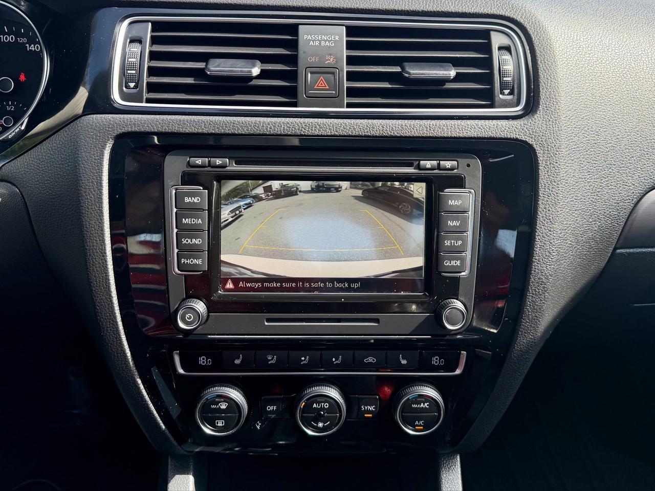 2015 Volkswagen Jetta FINANCING AVAILABLE Photo14