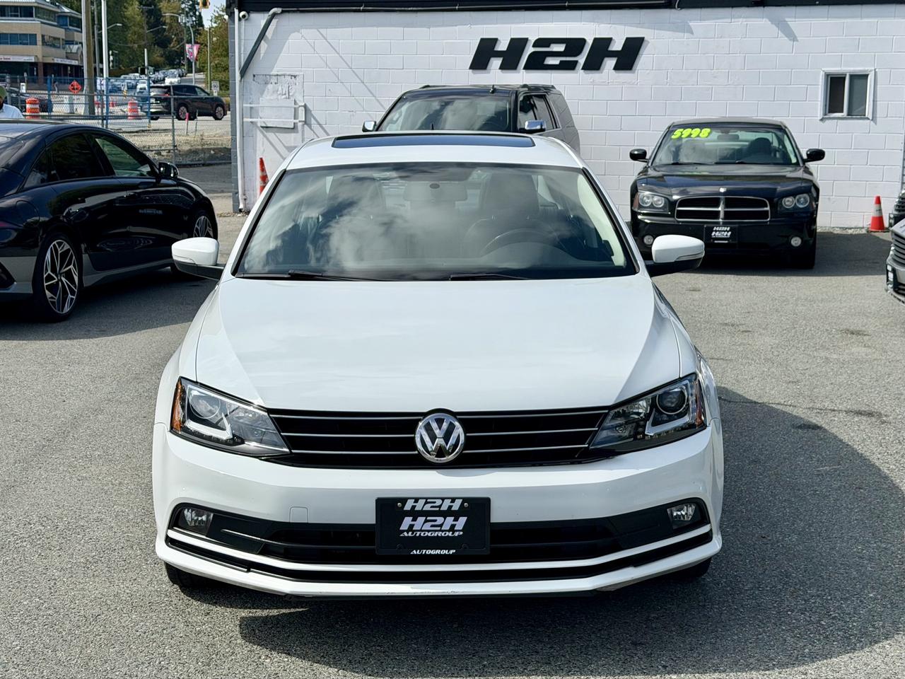 2015 Volkswagen Jetta FINANCING AVAILABLE Photo3