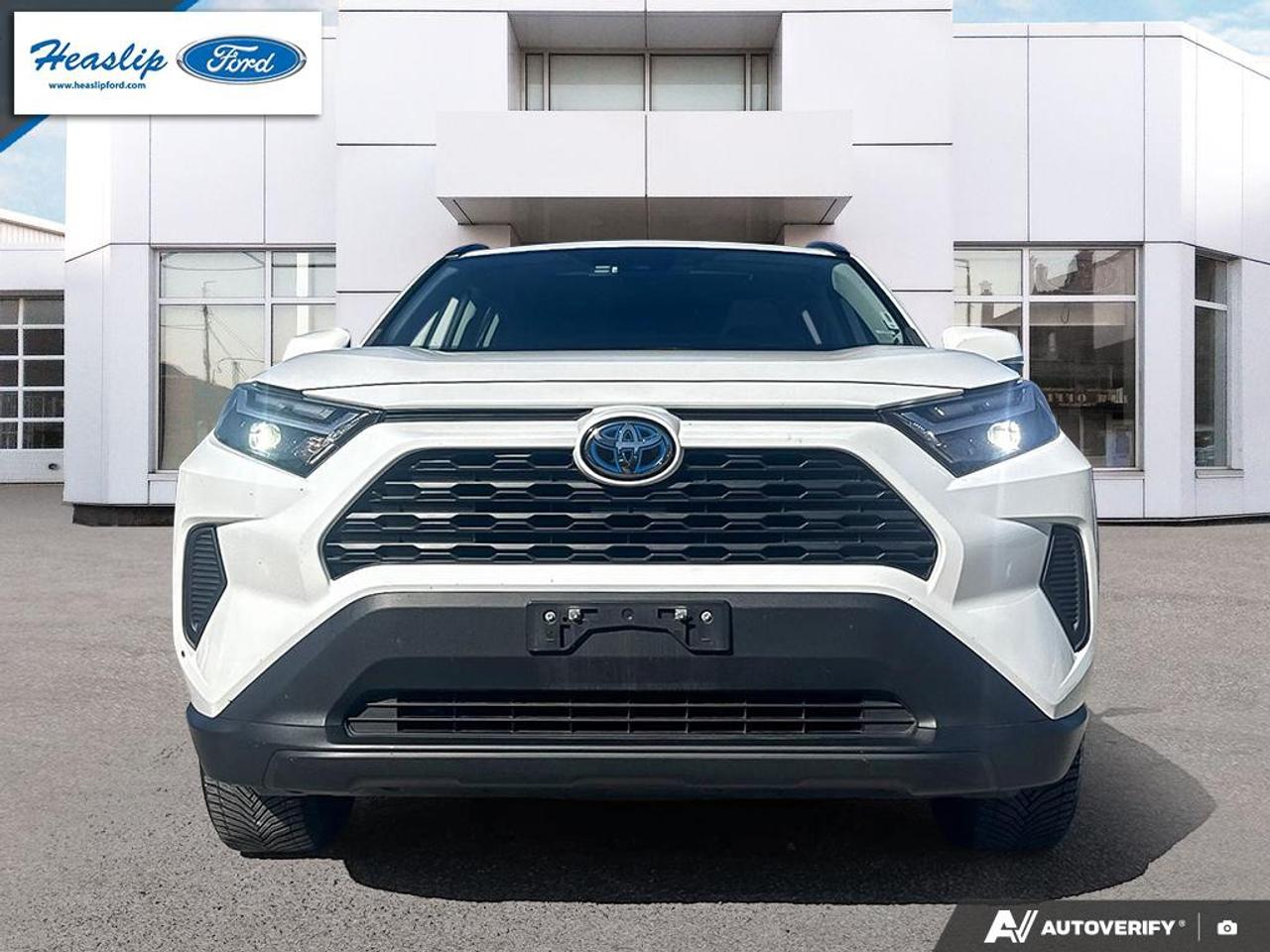 2023 Toyota RAV4 Hybrid XLE Photo1